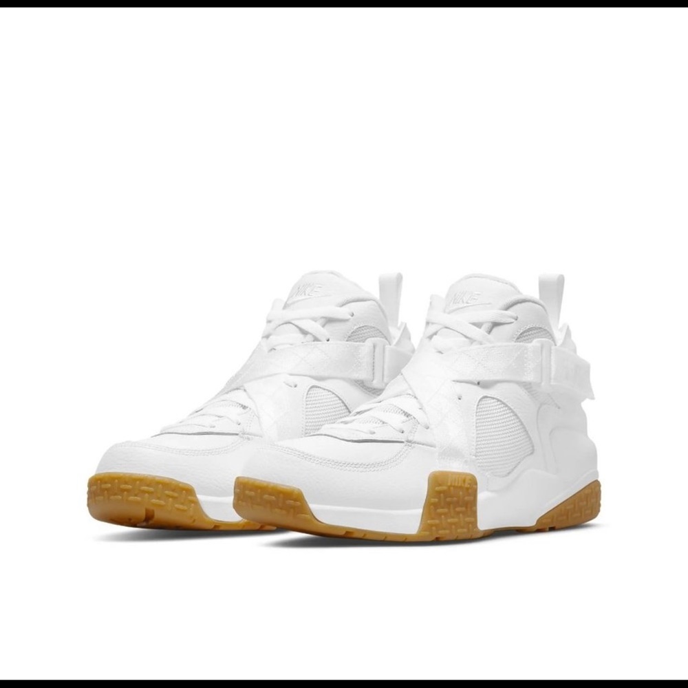 Brand New MENS NIKE AIR RAID white/white-Gum light brown sz 8 and 8.5